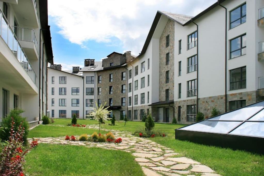 Luxury Penthouse With A Lavish Spa And 2 En-Suite Bedrooms Bansko Dış mekan fotoğraf
