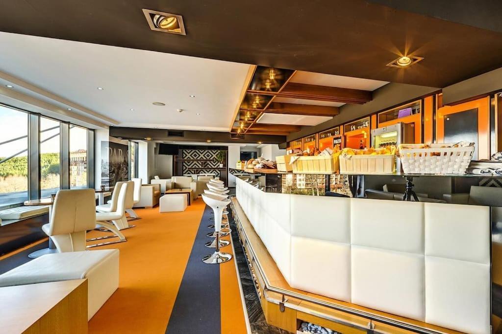 Luxury Penthouse With A Lavish Spa And 2 En-Suite Bedrooms Bansko Dış mekan fotoğraf