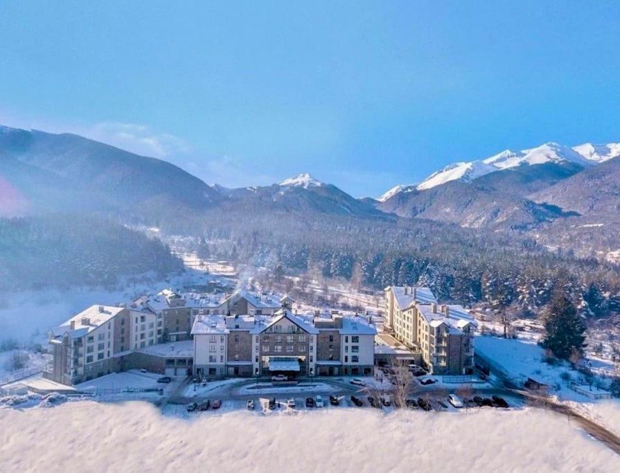 Luxury Penthouse With A Lavish Spa And 2 En-Suite Bedrooms Bansko Dış mekan fotoğraf