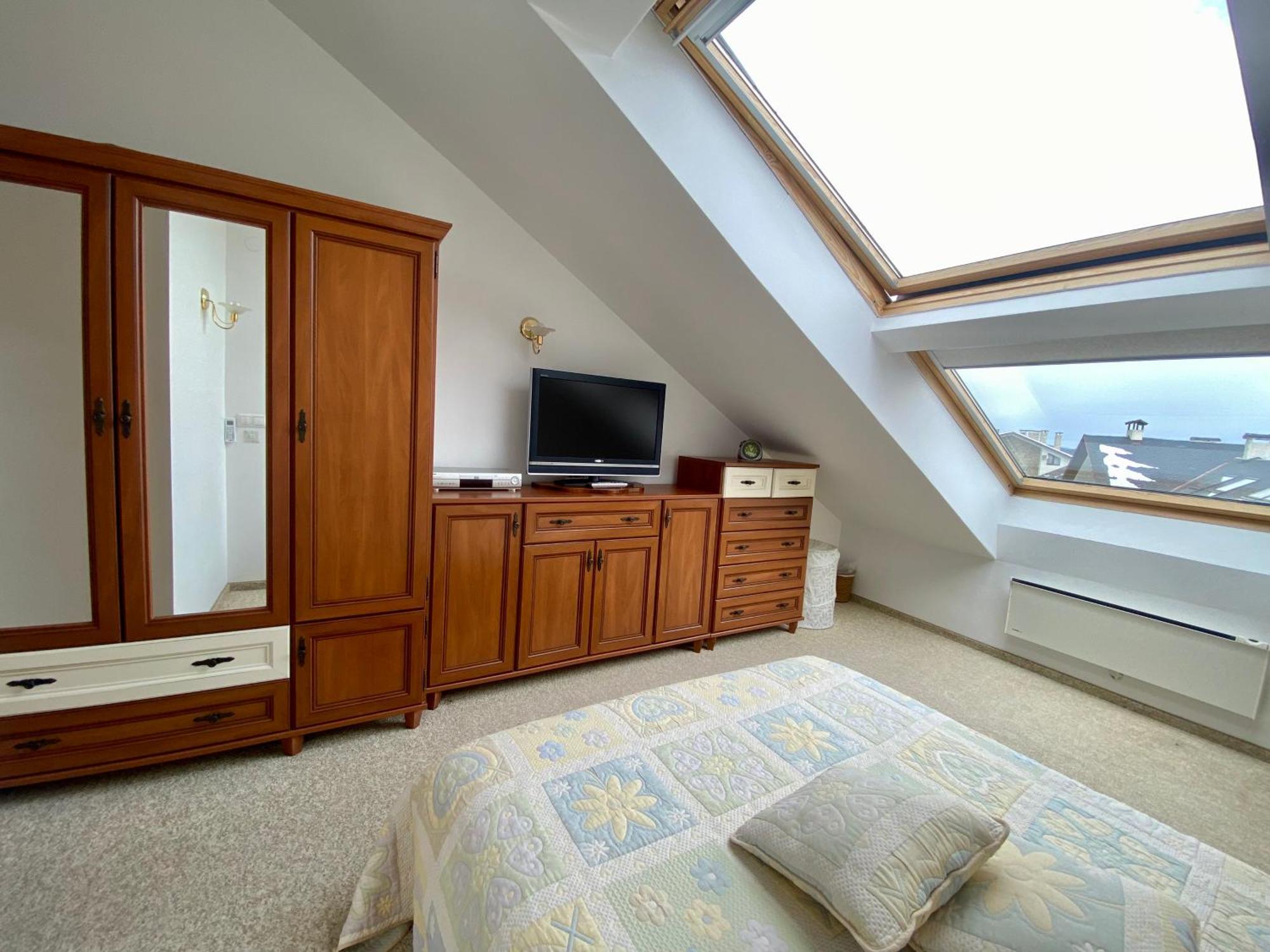 Luxury Penthouse With A Lavish Spa And 2 En-Suite Bedrooms Bansko Dış mekan fotoğraf