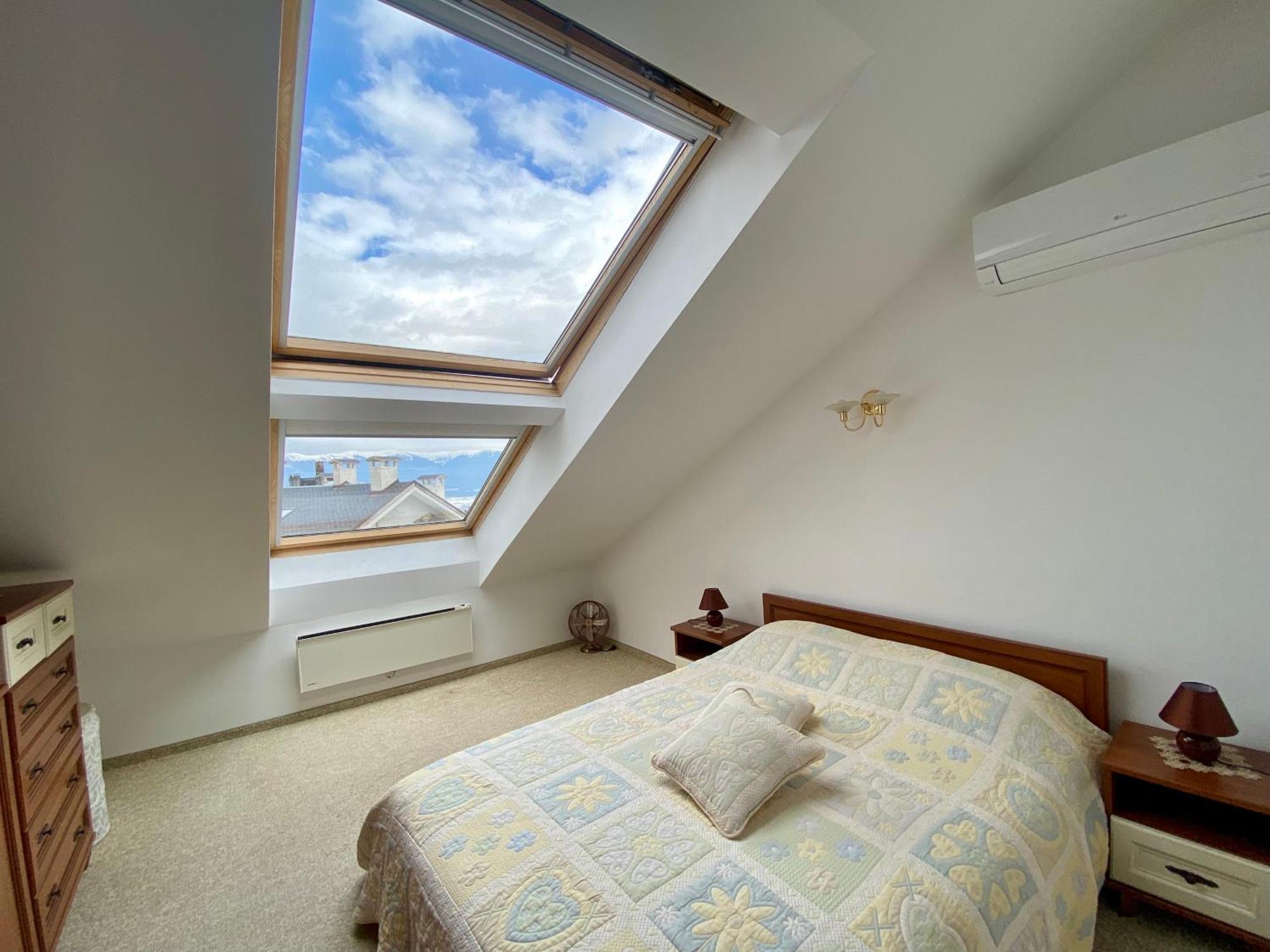 Luxury Penthouse With A Lavish Spa And 2 En-Suite Bedrooms Bansko Dış mekan fotoğraf
