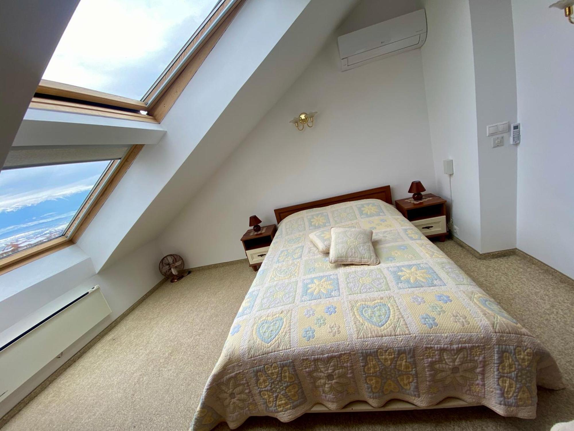 Luxury Penthouse With A Lavish Spa And 2 En-Suite Bedrooms Bansko Dış mekan fotoğraf