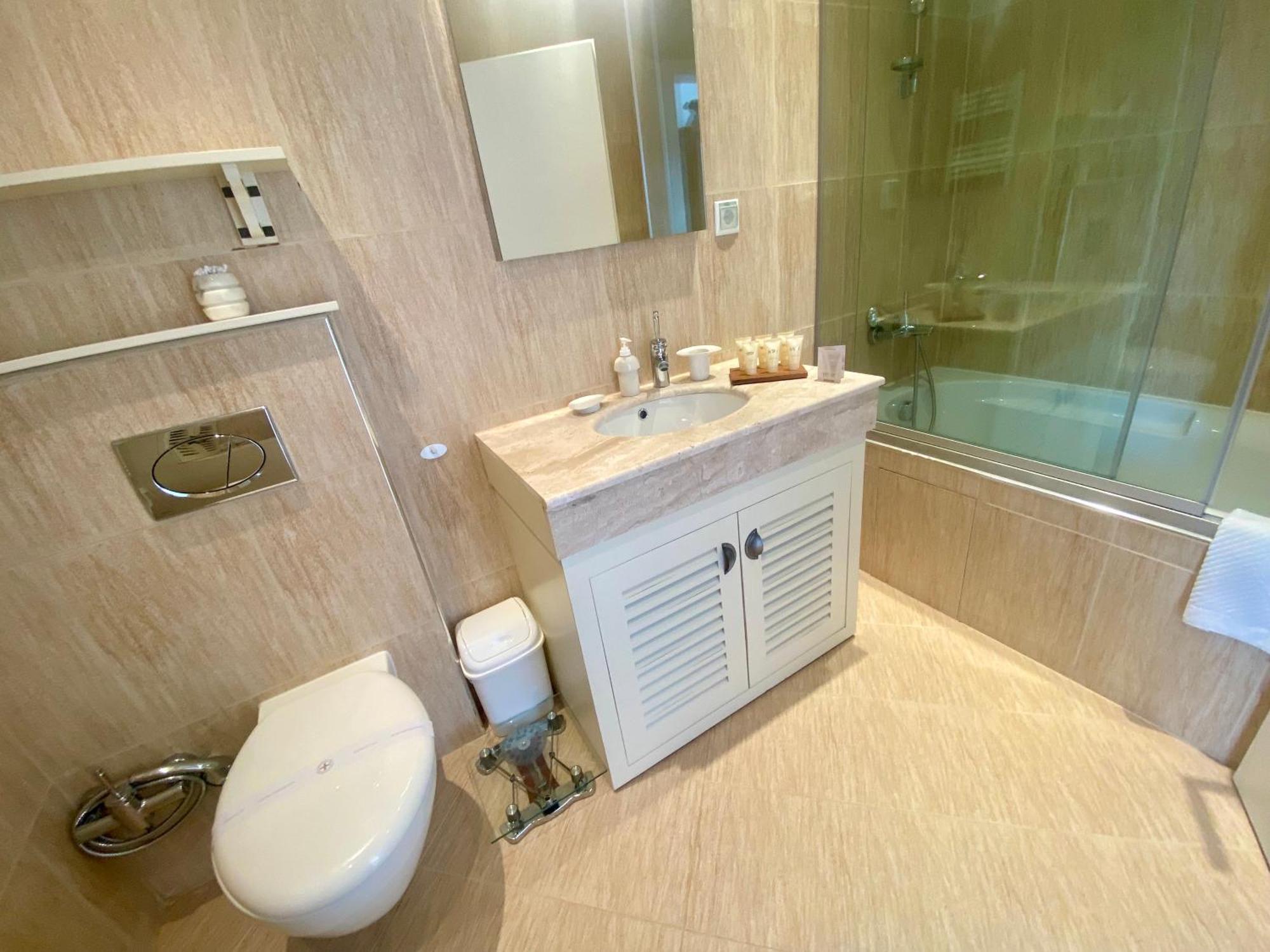 Luxury Penthouse With A Lavish Spa And 2 En-Suite Bedrooms Bansko Dış mekan fotoğraf